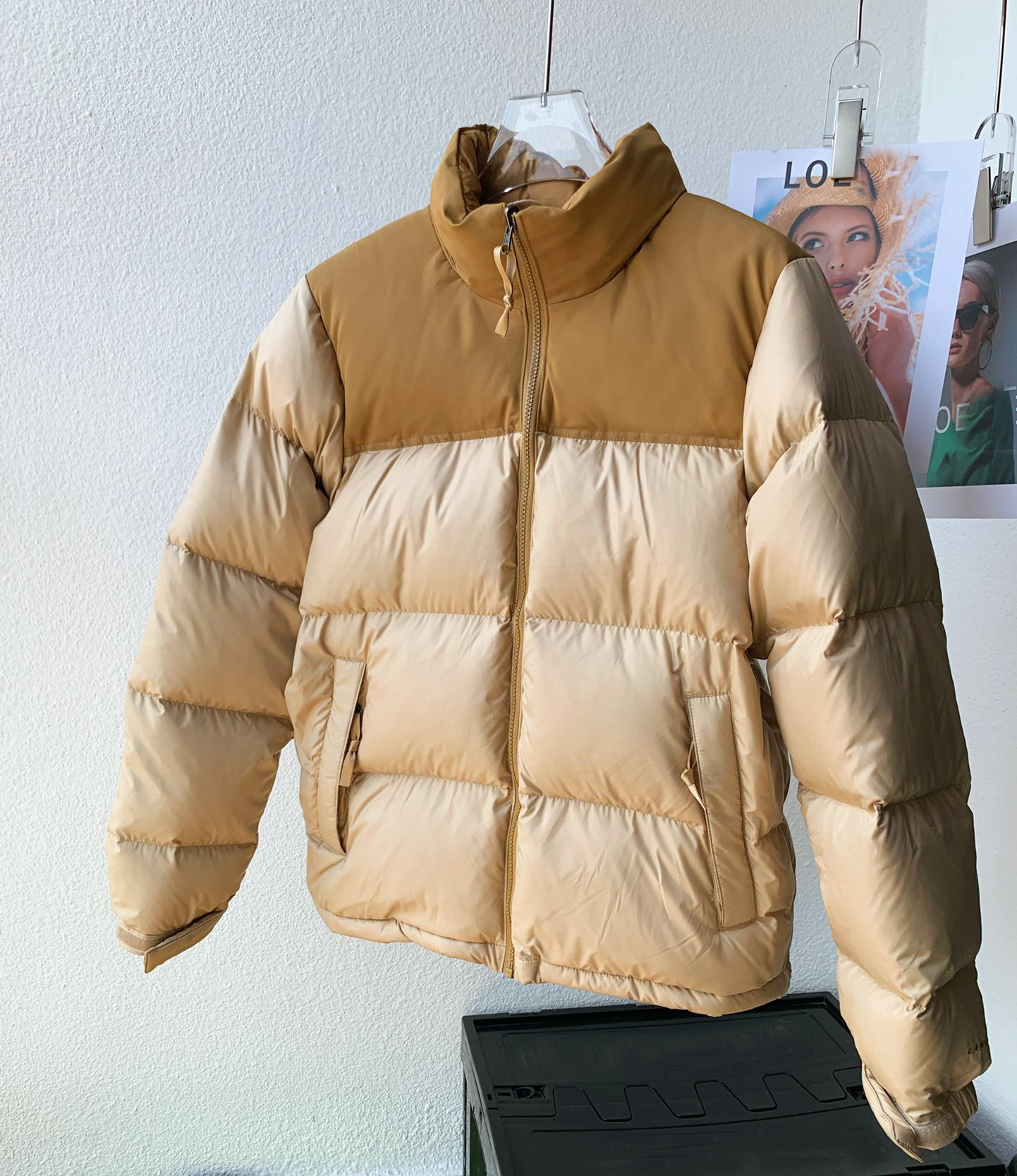 

Hooded Down Coat Jacket Full Zip Embroidery Pattern Face Women Men Winter Outwear Parkas size S-xxl, White/grey