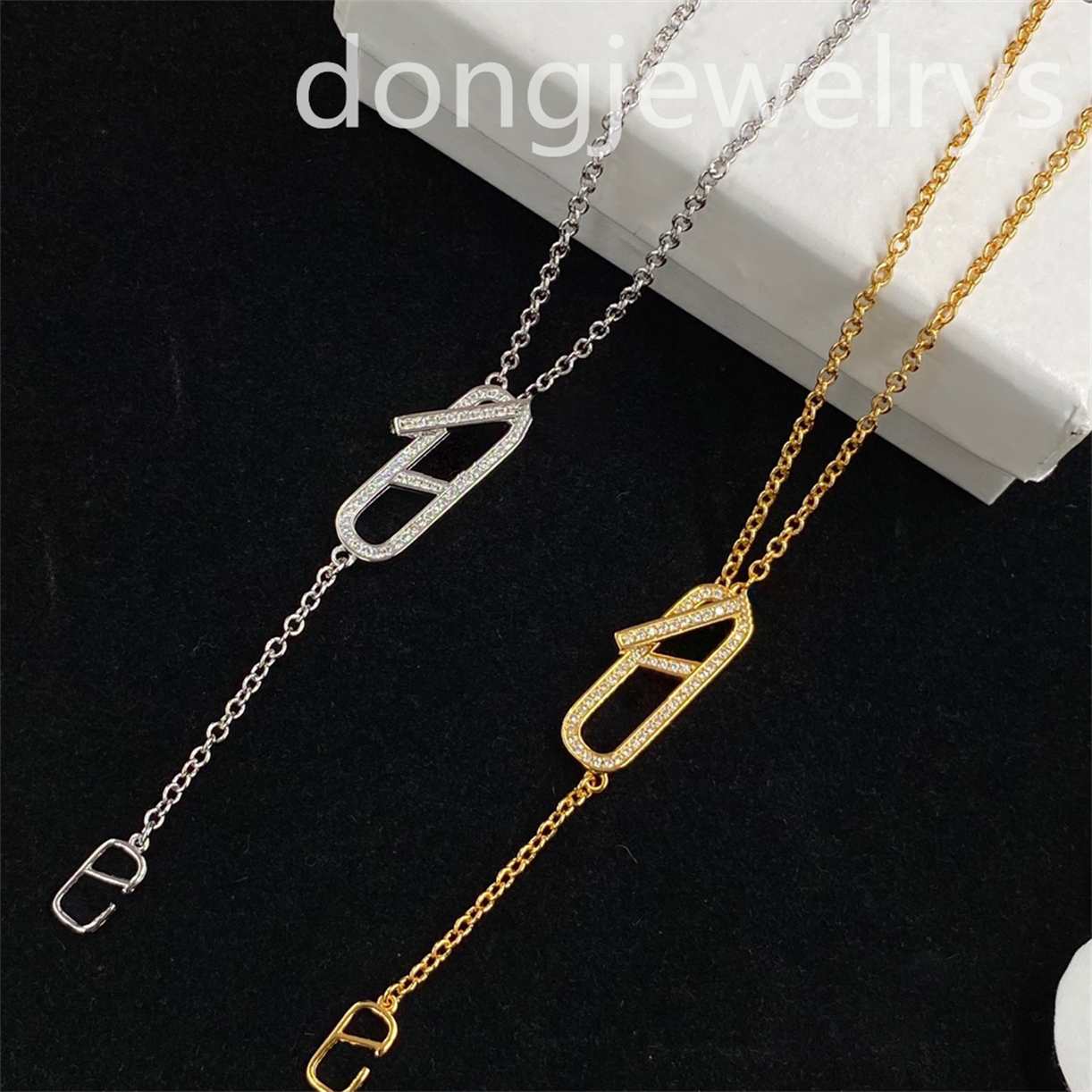 

Designer Silver Necklace Chains Necklaces Dongjewelrys Simple Necklace For Women Letter Love Luxury Earrings Products Stainless Chokers