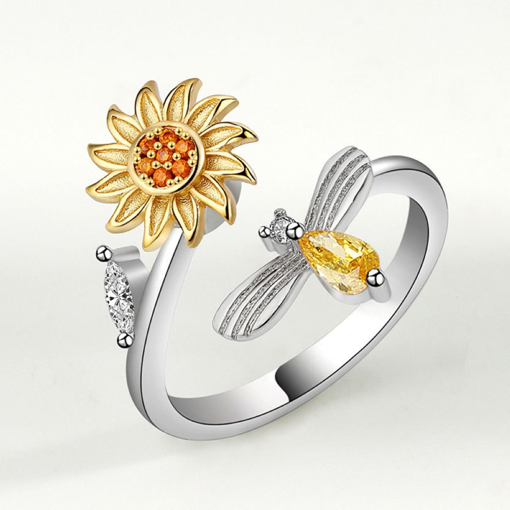 

2022 Popular Sunflower Crystal Butterfly Women Rotatable Ring Copper Plated Platinum Female Zircon Decompress Open Resizeable Finger Jewelry Birthday Gift