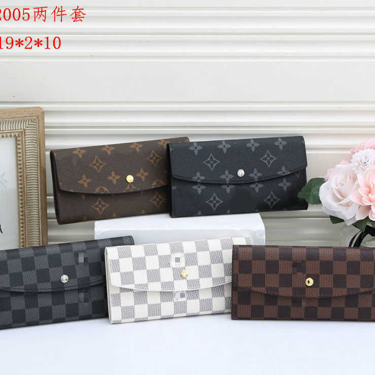 

Wallets 2020 Versatile new fashion leather long wallet 20% off Doudou soft leather handbag zero wallet, Multi