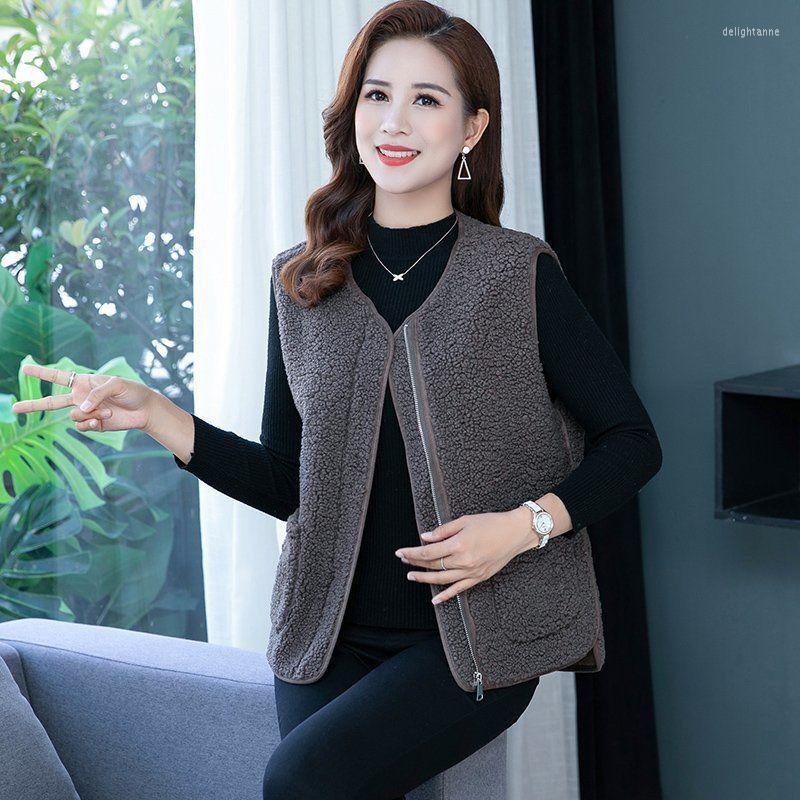

Women's Vests Woman Sleeveless V-neck Soft Waistcoats Female High Quality Fur Vest Coat Autumn Ladies Fake Jacket Outerwear G339, Green
