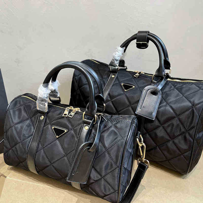 

Evening Bags Totes Pbag Tote Bag Triangle Logo Travel Bag Large Capacity Designer Bags Women Fashion Hadnbag Shopping Hand Crossbody Purses Handbags, Prabag-black-31*20cm