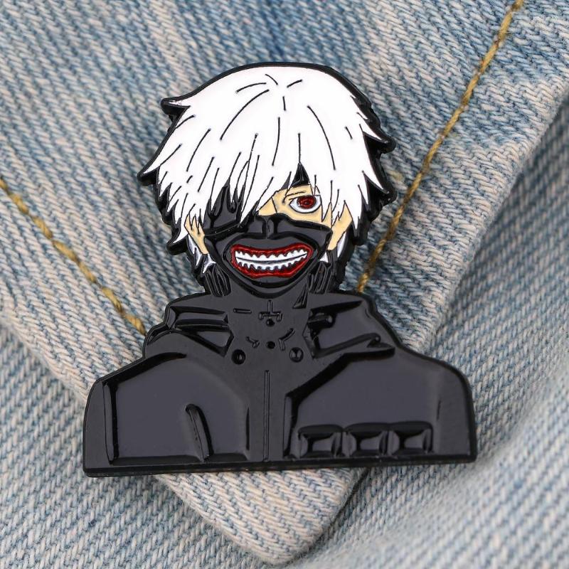 

Brooches LT1322 Japanese Anime Badges Cute Manga Cool Stuff Lapel Pins Enamel Pin Brooch For Clothes Jewelry Backpack Accessories Gifts