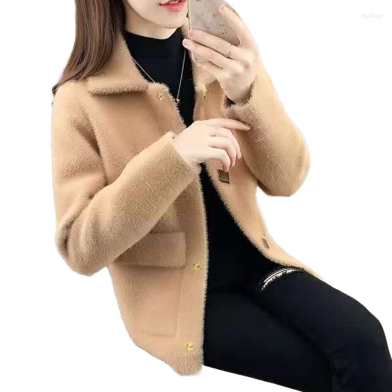 

Women' Fur Faux Coat Winter Jacket Women 2022 Autumn Korean Mother Imitation Mink Velvet Sweater Female Clothing Cardigan Buttons, White