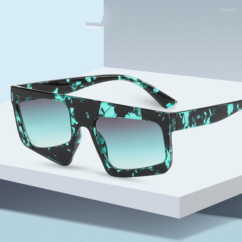 

Sunglasses Europe And The United States Large - Framed Stylish Square UV Protection