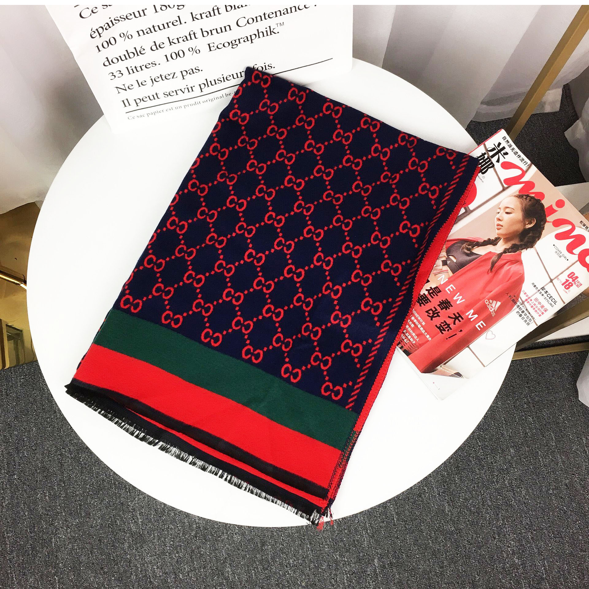 

New top Women Man Designer Scarf fashion brand 100% Cashmere Scarves For Winter Womens and mens Long Wraps Size 180x65cm Christmas gift