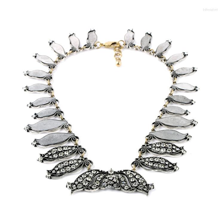 

Choker Exaggerated Casual Dress Collocation Women Bijoux Carnival Selling Leaves Collar Necklace 2022