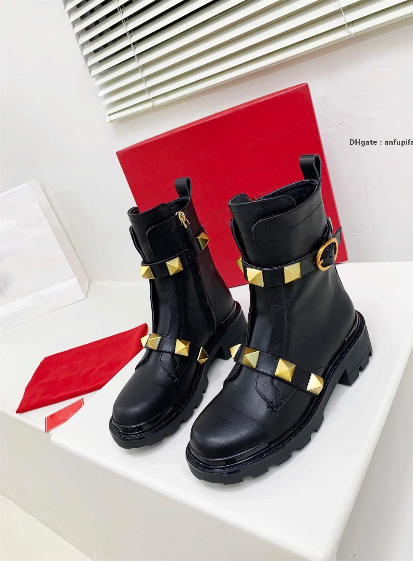 

Shoes 2021 Designer Women ROMAN STUD CALFSKIN COMBAT BOOT lady ankle boot Leather Granulated Rivet boots Winter NPM Valentinoe''Valentinoity
