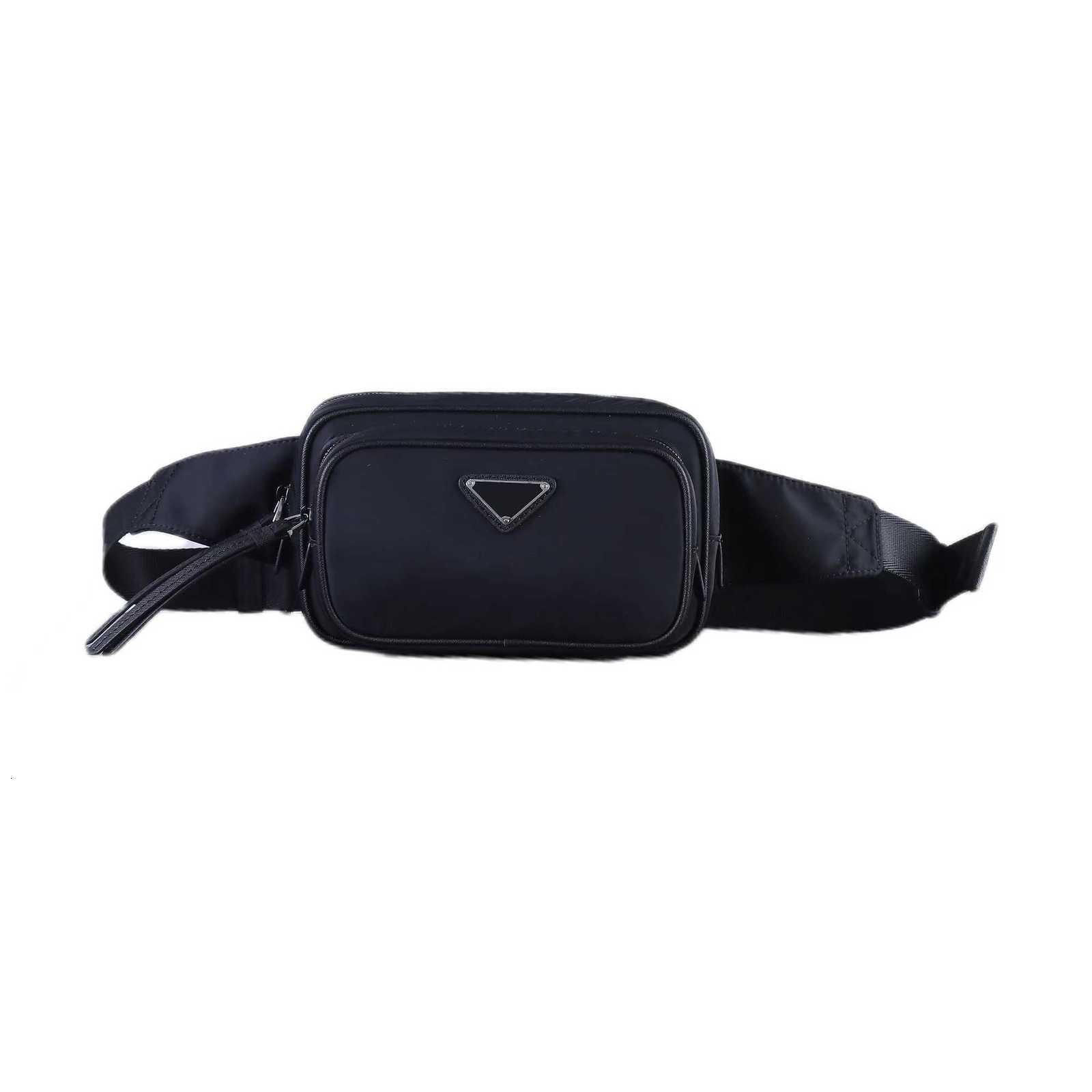 

Luxury Brand P Pockets Bags Shoulder Messenger Simple Light Fashion New Nylon Fanny Pack Purses Ladies Handbags Evening Clutches, Black