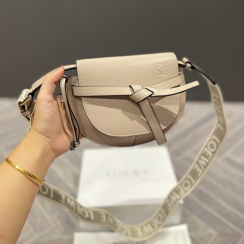 

CV54 Handbag Bags Tote Women Leather Lightweight Saddle Lovewes Messenger Fashion Designer Crossbody Female Purses Party Shopping Vacation Shoulder Bags, Red