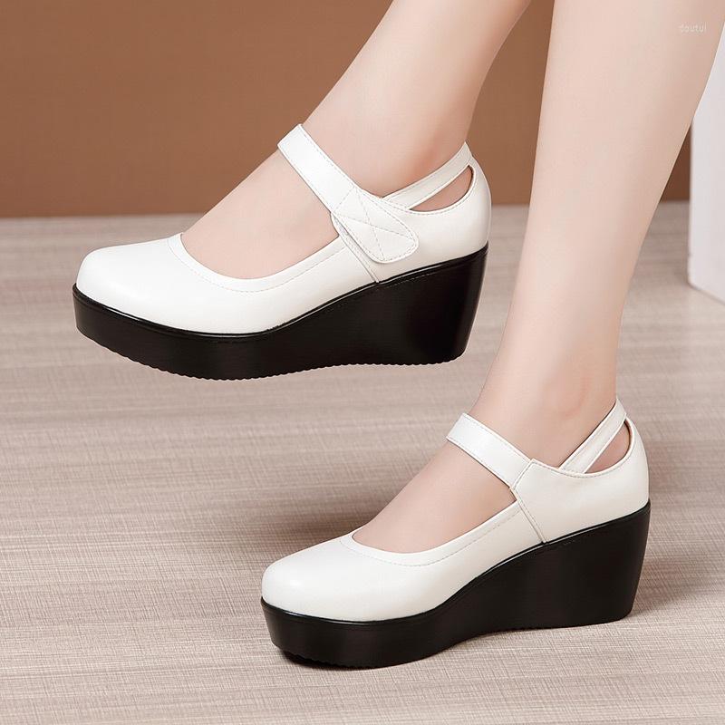 

Dress Shoes Small Size 32-43 Thick Sole Platform Pumps Women Mary Janes Leather 2022 Comfortable Medium Heels Wedges Office Dance, Black