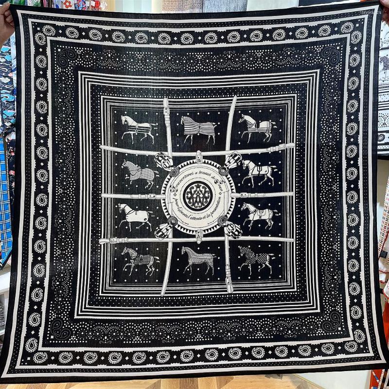 

Scarves Ten Horse Print Cashmere Shawl HIGH-END Silk Scarfs Designer Women Winter Warm Scarf Hand Rolled Edges Stole Tippet