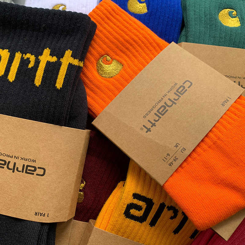 

Towel Socks for Men and Women 2022 Fashion European and American Brand Carhart Embroidery Middle Tube Gold Standard Pure Cotton Bottom Large Sports Stockings, White black letter socks
