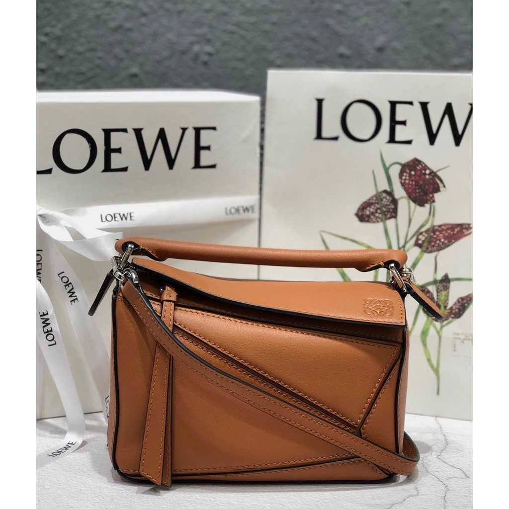 

LP11 Lightweight Bags Messenger Tote Handbag Women Fashion Leather Saddle Lovewes Designer Crossbody Female Purses Party Shopping Vacation Shoulder Bags, Caramel color