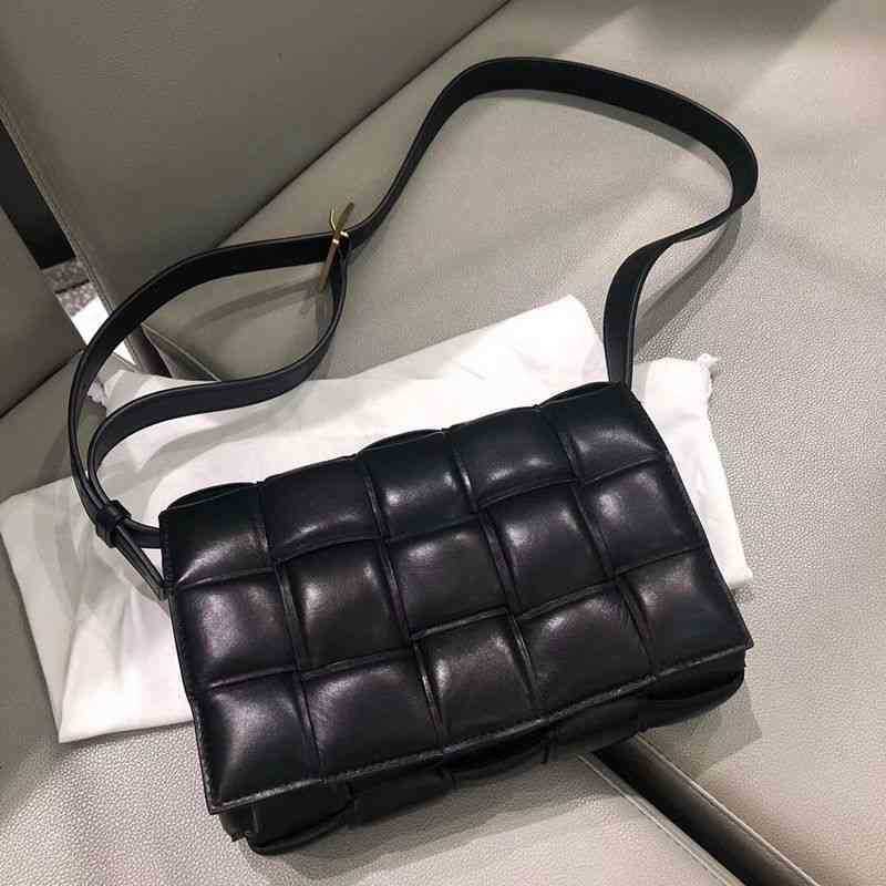 

Venetas Explosive Fashion Bottegas Handbags 2022 Women Pillow Leather Small Square Tofu Womens One Shoulder Cross Net Red Anna Bags KMR1