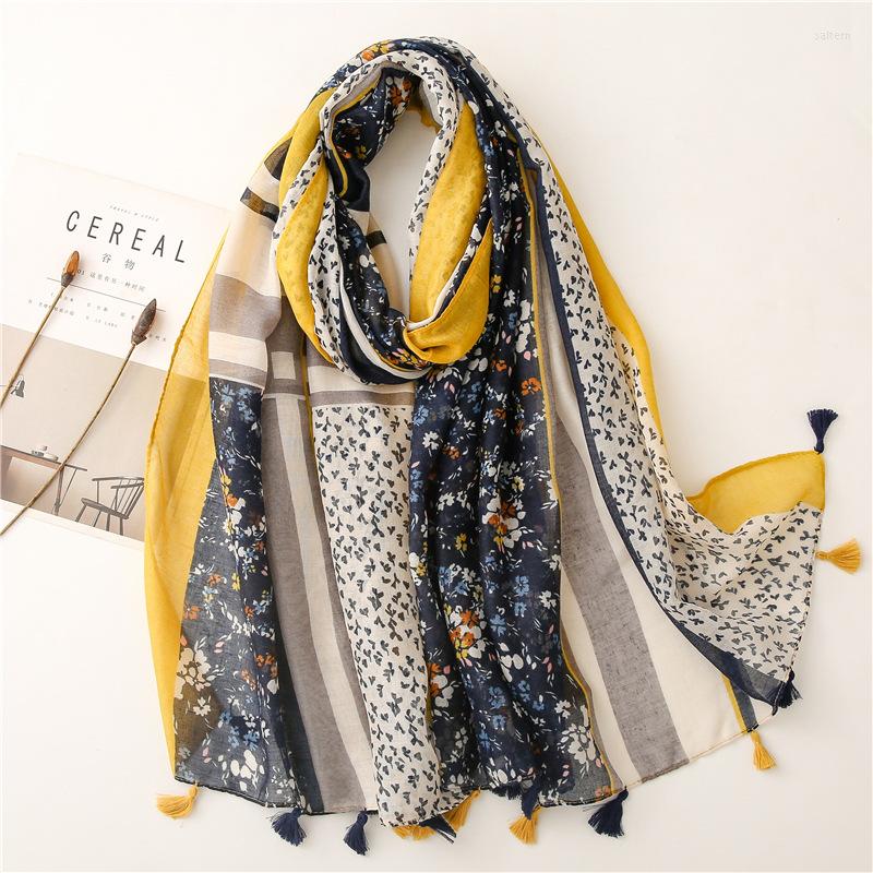 

Scarves VISROVER 2022 Ethnic Style Summer Women Viscose Scarf Boho Beach Hijab Flower Print Shawl Wraps Female Foulard Bandana Party