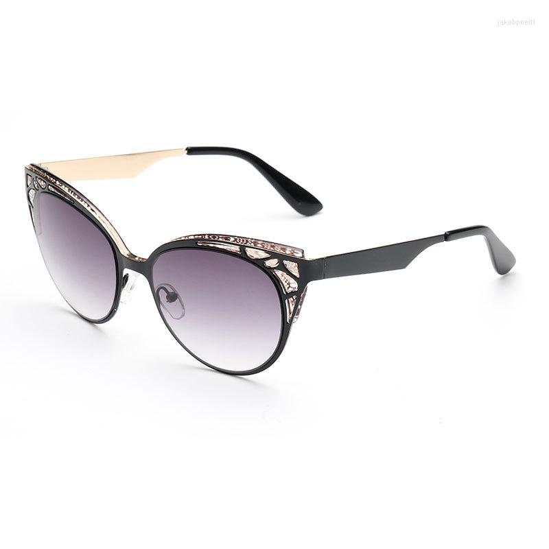 

Sunglasses 2022 Outdoor Fashion Star The Same Trend Retro Eye Designer Luxury