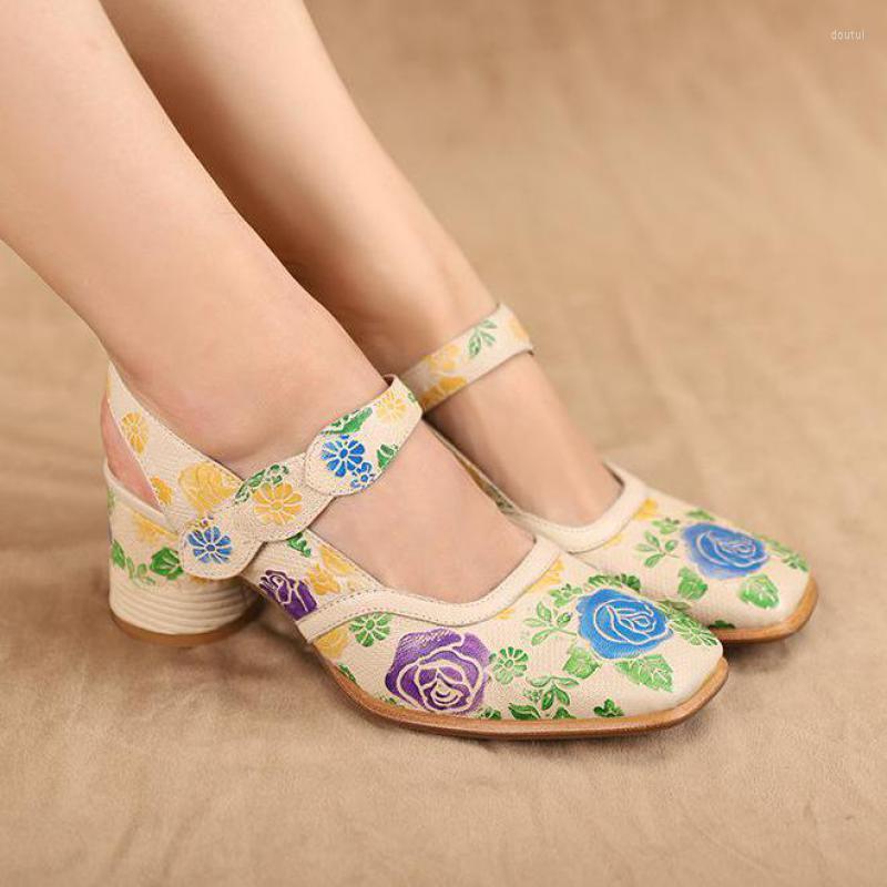 

Dress Shoes YourSeason Ladies Genuine Leather Print Sandals Hook Loop Handmade Women Vintage Back Strap 2022 National Style, Beige