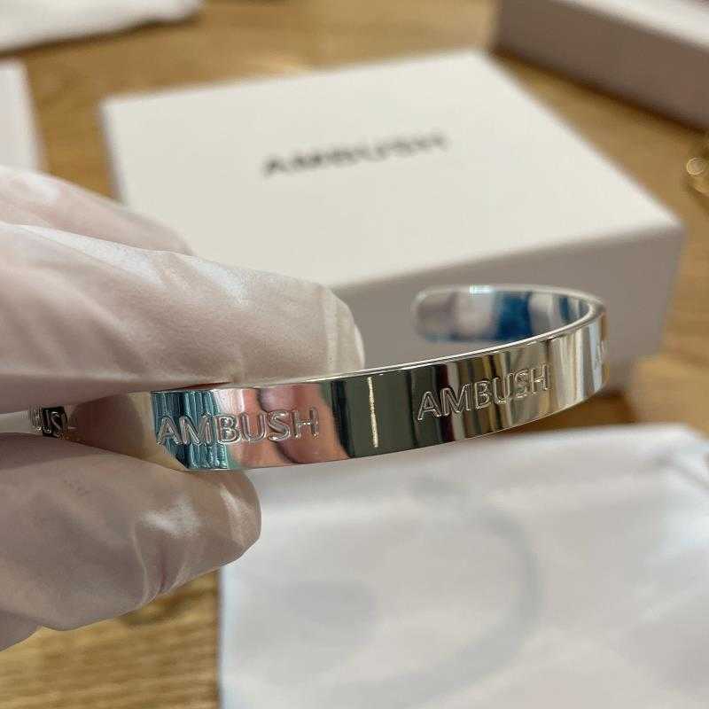 

AMBUSH Bracelet 925 Sterling Silver High Grade Simple and Elegant Handwear Valentine's Day Gift Couple 221011
