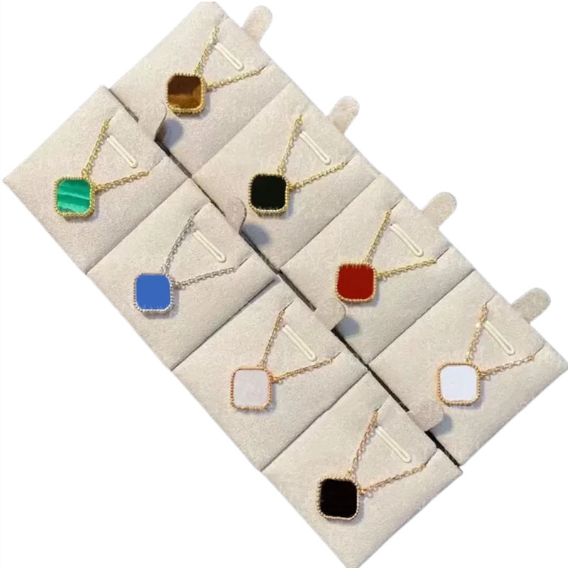 

Fashion Luxury Classic Clover Necklaces Pendants Stainless Steel Plated 18K for Women&Girl Valentine's Mother's Day Engagement Jewelry