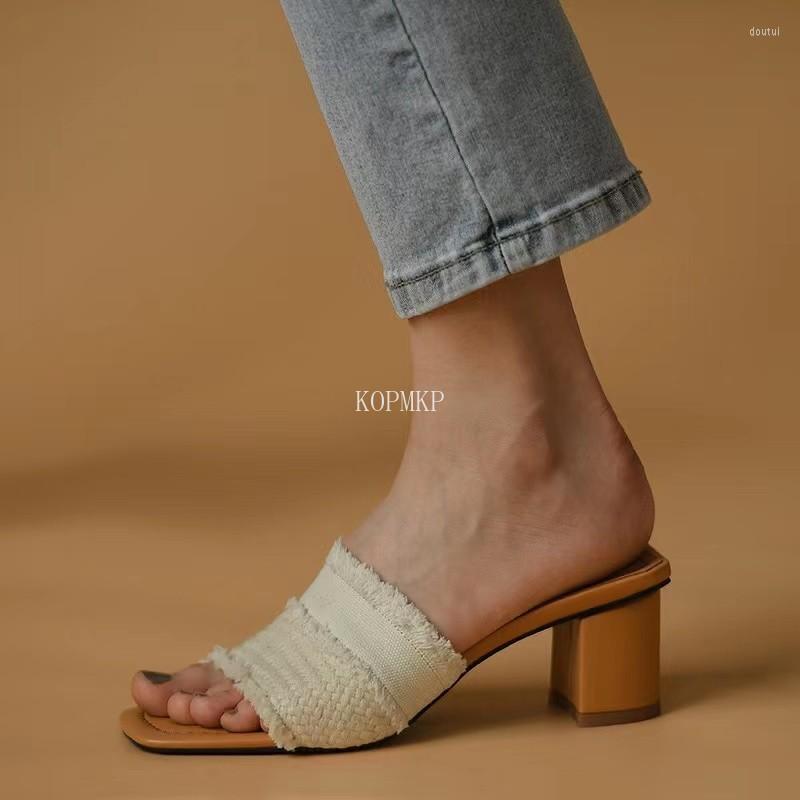 

Dress Shoes Elegant Fashion 2022 Arrival Design Platform Slippers Square Toe High Heels Mules Slides Women Sandals 35-40, White