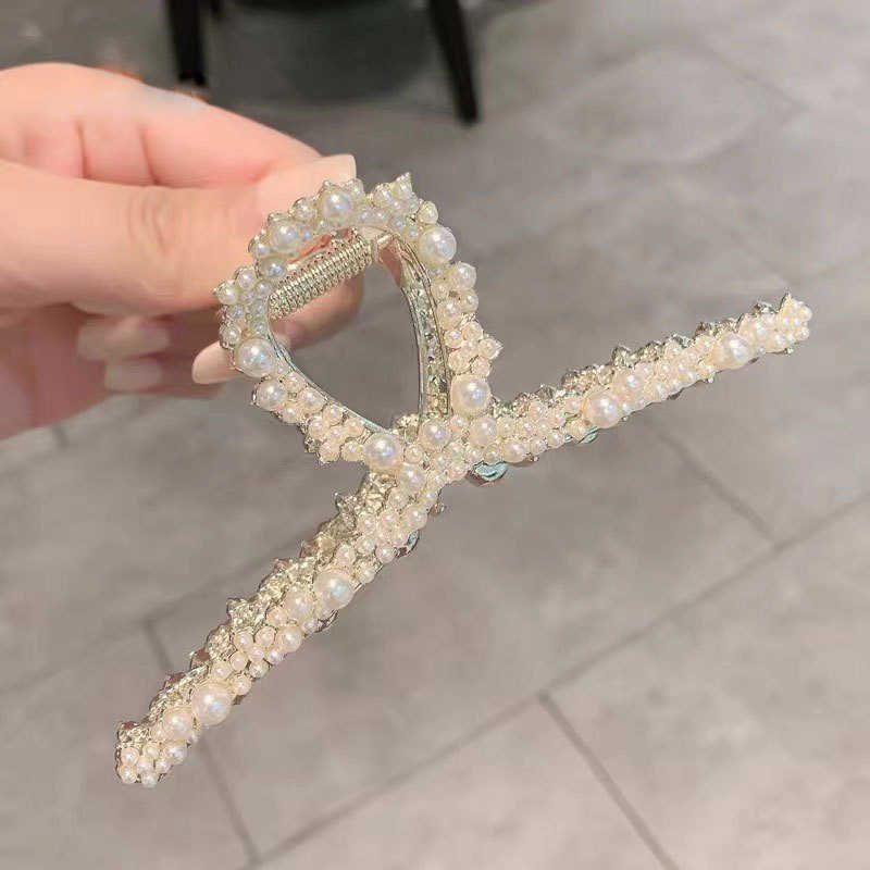 

hair clips Korean pearl clip temperament volume multi back head high sense shark large clip red headdress
