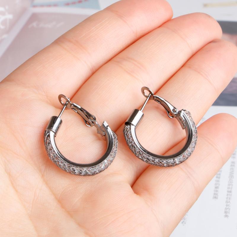 

Hoop Earrings Hgflyxu Black And Silver Color Small Crystal For Women 25mm Nice Earring Wholesale Fashion Ear Jewelry