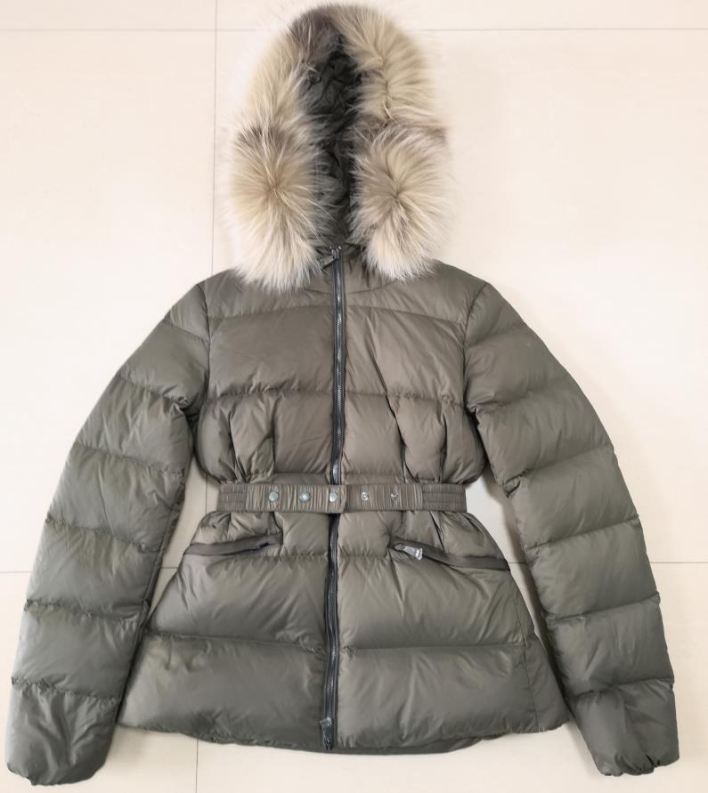 

Women Short Down Jackets Snap Belt Designer Black Parkas Winter Padded Coat Fox Fur Collar Hooded, Black short