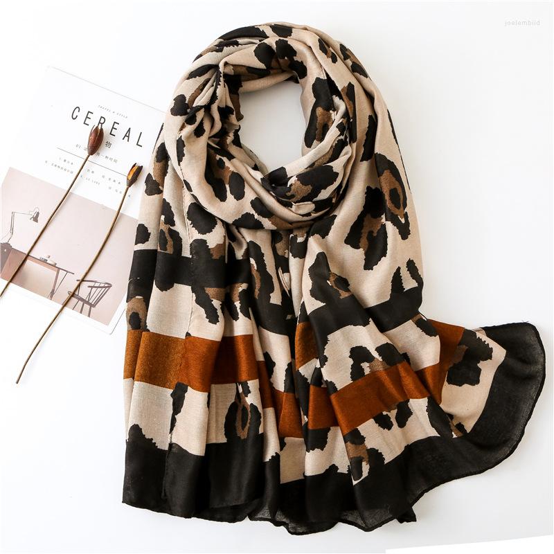 

Scarves Women's Beach Blanket Scarf Real Silk Lady Leopard Print Cotton Shawl Autumn And Winter Headscarf Tassels