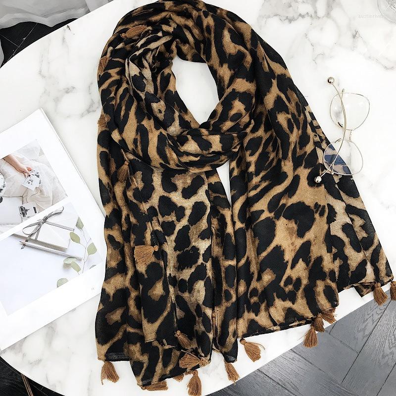 

Scarves 2022 Women Autumn Cotton Linen Tassel Scarf Brown Leopard Dot Spain Style Wrap Pashminas Stole Muslim Hijab Sjaal 180 90cm
