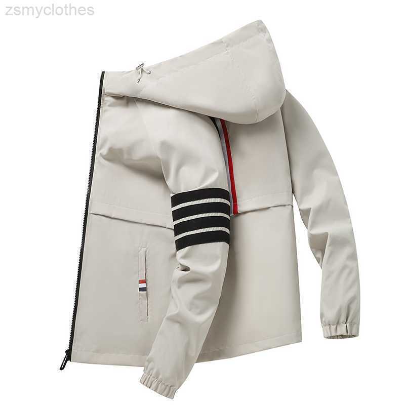 

2022 new men's spring and autumn trend loose and versatile hooded casual flight jacket Asian size -4XL, Khaki