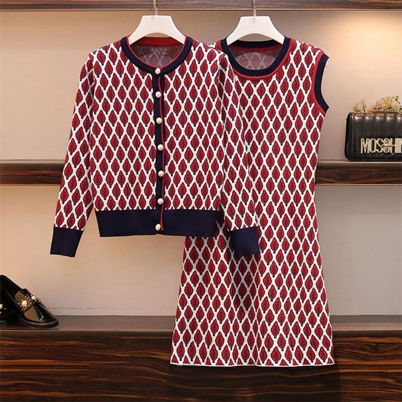 

Two Piece Dress MASTGOU Leaf Jacquard Knit Women es Suits Autumn Winter 2 Two Sets Sleveless Tank Top Cardigan Sweater 221010, Green