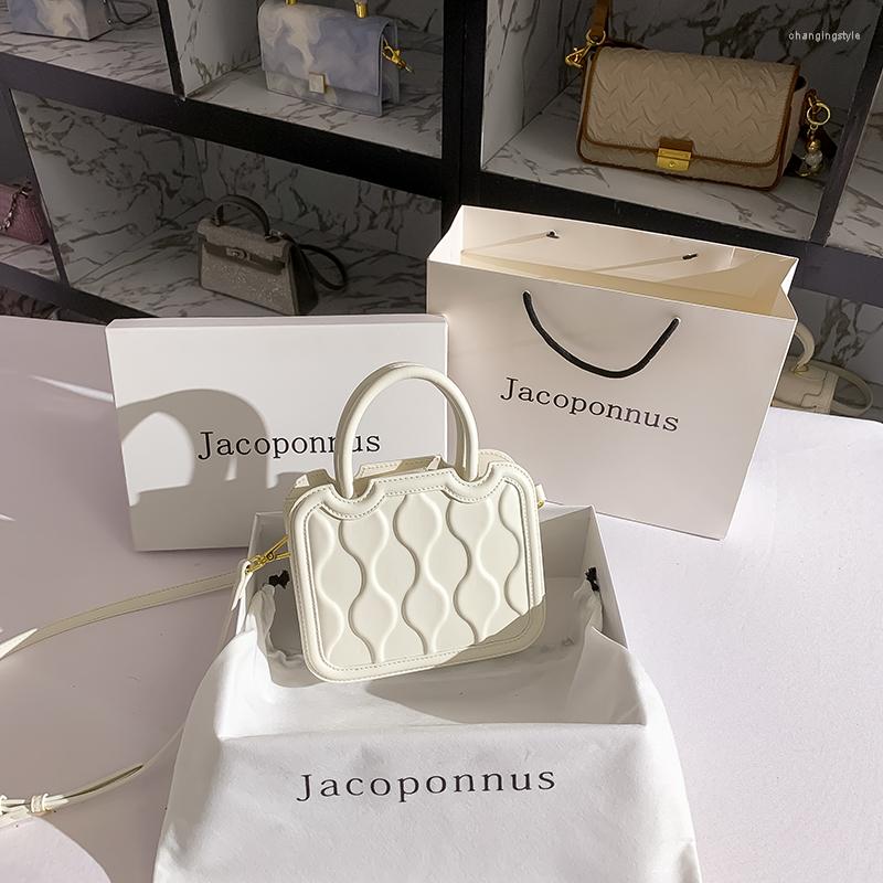 

Waist Bags COY JACOPONNUS Leather High-end Small Square Niche Design Messenger One-shoulder Women's Biscuit Bag