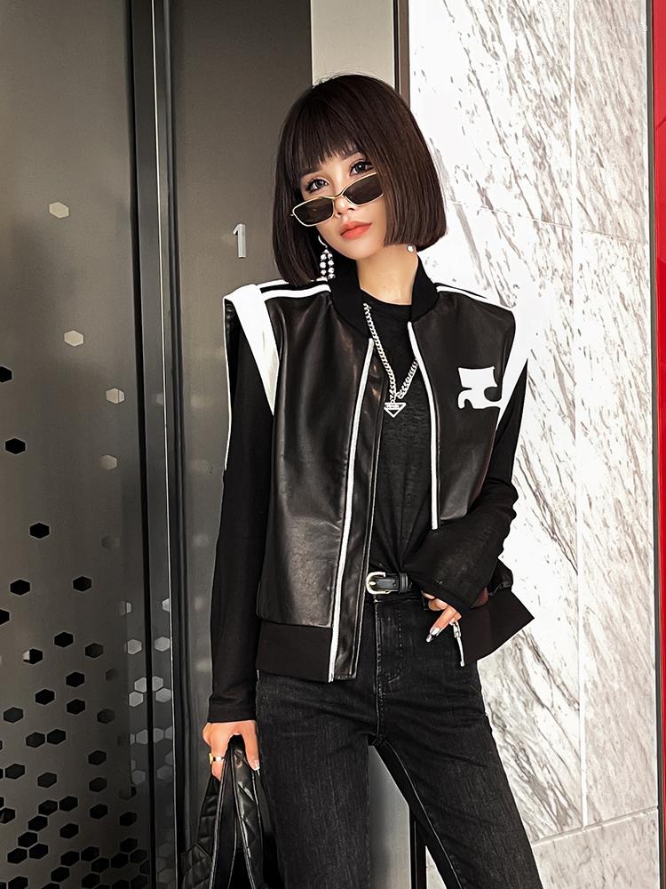 

Women' Vests Fashion Classic Trendy Luxury Designer Cloth Women Versatile Color Contrast Pu Leather Embroidery Logo Vest Top, Black