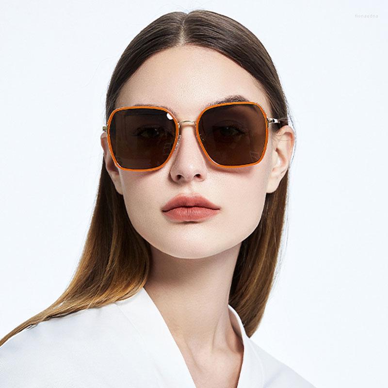 

Sunglasses Trending Women Brand Design Outdoor Gradient Ocean Lenses Female Transparent Polarized UV Protect Driving Glasses