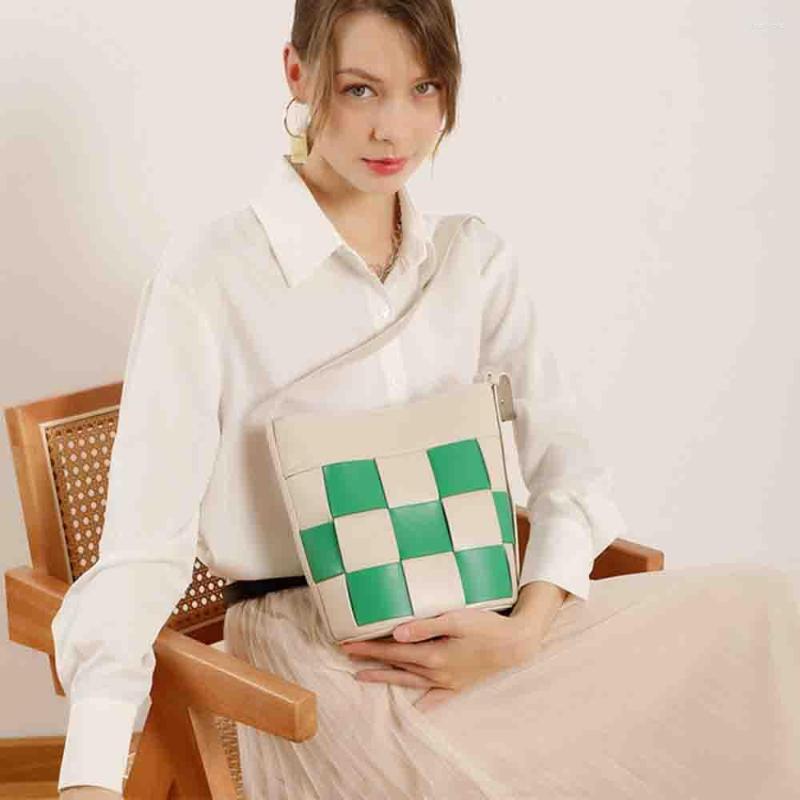 

Evening Bags MS Fashion Women Genuine Leather Bucket Bag Luxury Designer Female Checkerboard Pattern Cowhide Woven Casual Tote 2022, Beige