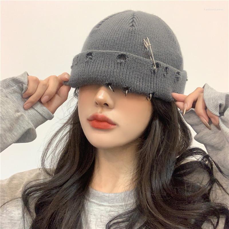 

Berets 2022 Beanie Skullcap Metal Ring Brimless Hats Hip Hop Caps Street Knitted Bonnets Hat Women Cap Men Bonnet Gorras Hombre Femme