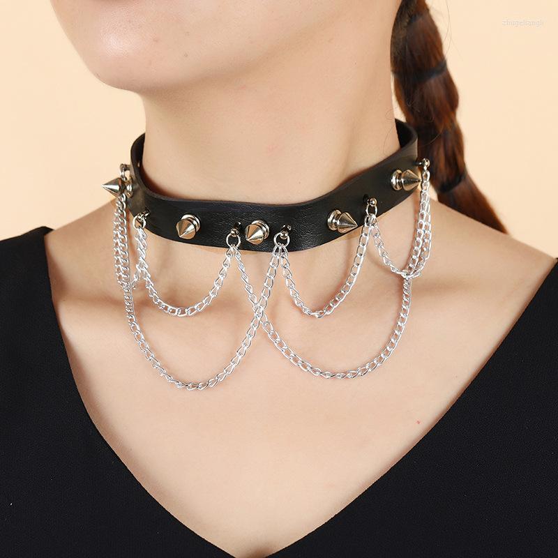 

Choker Fashion Female Black Leather Sharp Rivet Punk Style Fun Women's Chains Pendant Neck Chain Gifts Sexy Jewelry