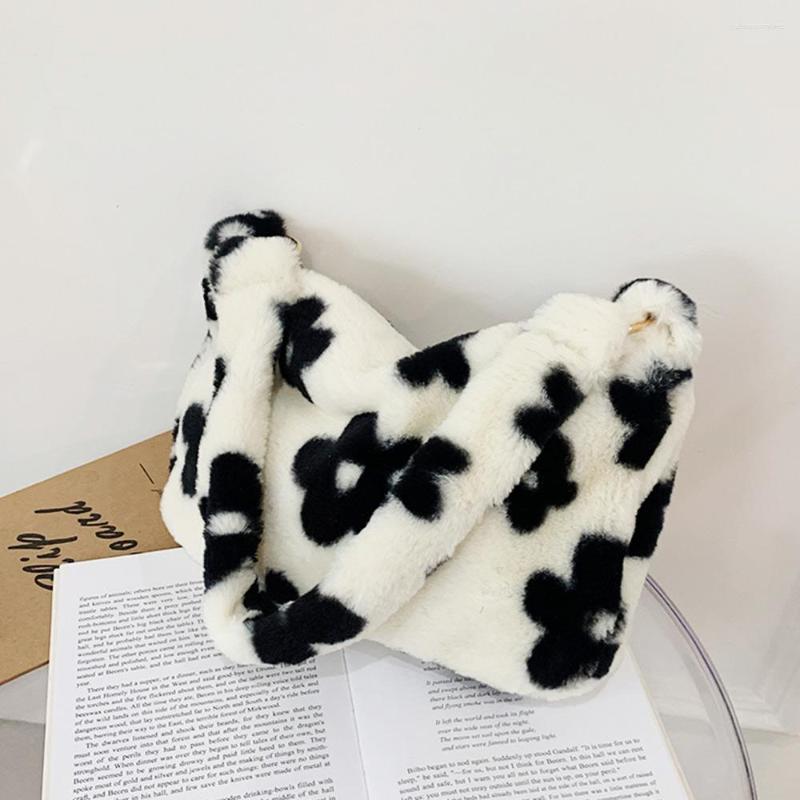 

Duffel Bags Women Winter Flower Leopard Zebra Cow Pattern Zipper Soft Shoulder Female Underarm Plush Handbag Furry Fluffy Totes, Beige