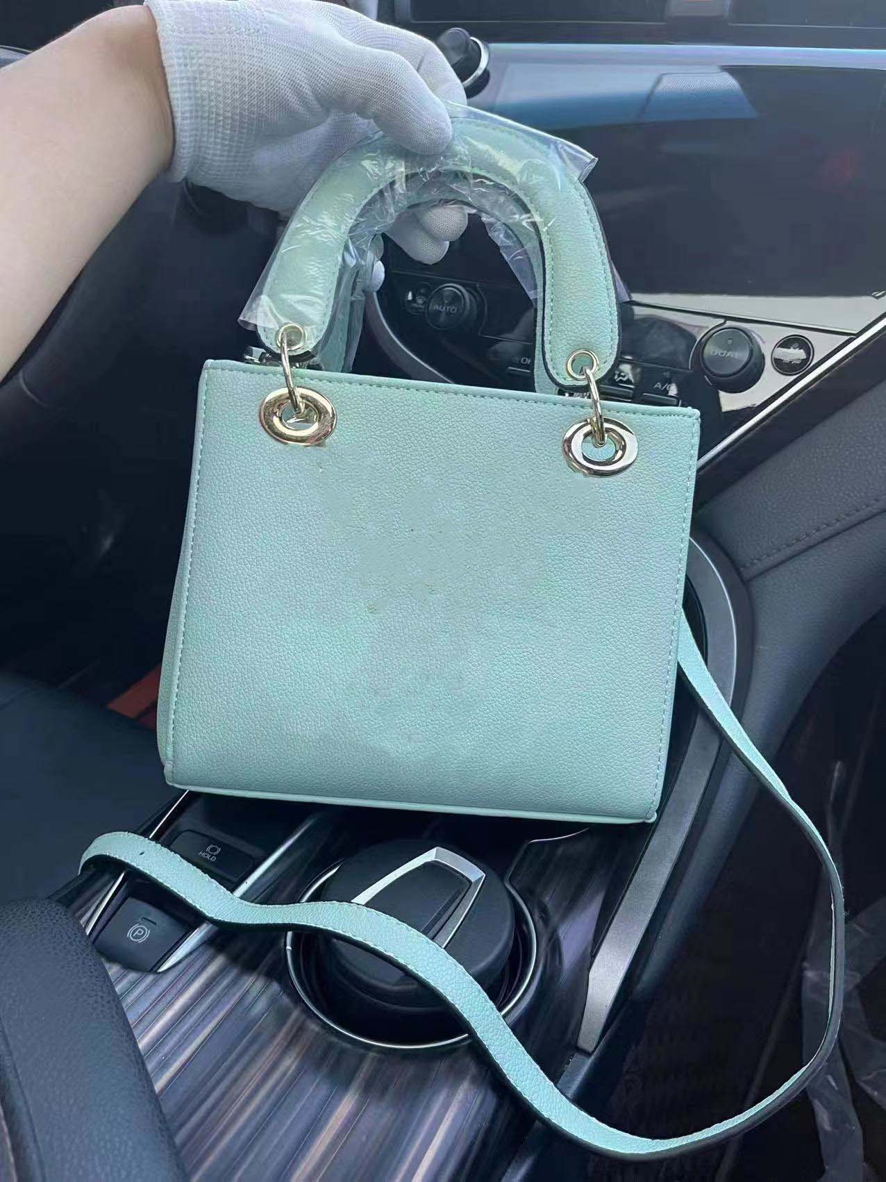 

2022 New Fashion Designer One Shoulder Cross Handbag Dinner Bag, Pink
