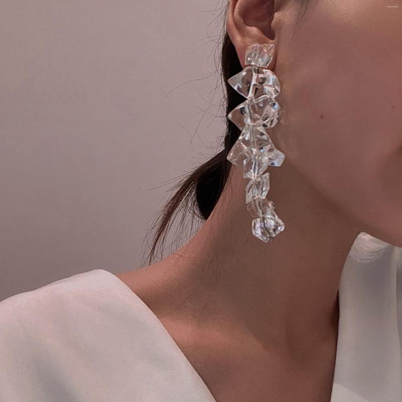 

Stud Earrings Irregular Transparent Long Tassels Dangle Earring Fashion Acrylic Exaggerated Lady Girls Summer Ear Jewelry