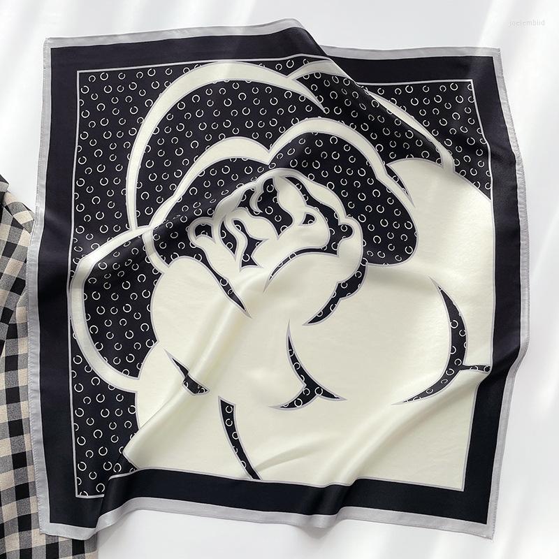 

Scarves Designer Flower Print Silk Scarf For Women Mulberry 70cm Twill Square Professional Neckerchief Office Lady Bandanna