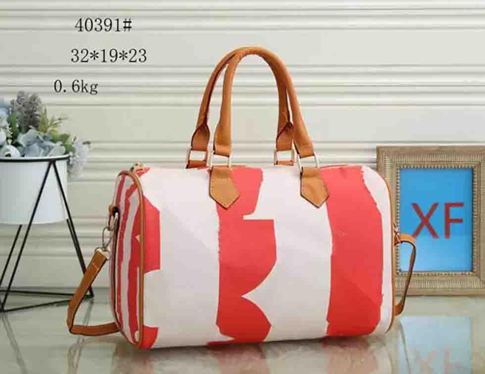 

Luxury women handbags Womens messenger Boston bag Classic Fashion Women's wallet Shoulder Duffel Bags Totes handbag 30cm With Crossbody Strap DustBag, Extra shipping