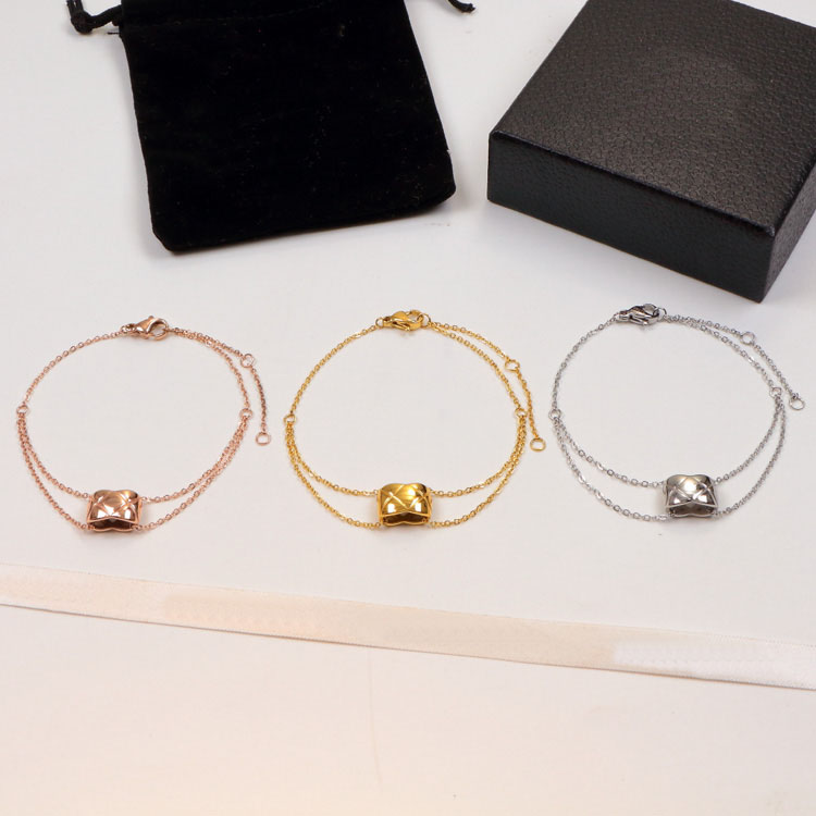 

Women Designer Design chain bracelet Fashion Jewelry Top Quality Gold Silver Rose Colors Check Bracelets Fashionable Titanium Steel Short Chain Wholesale
