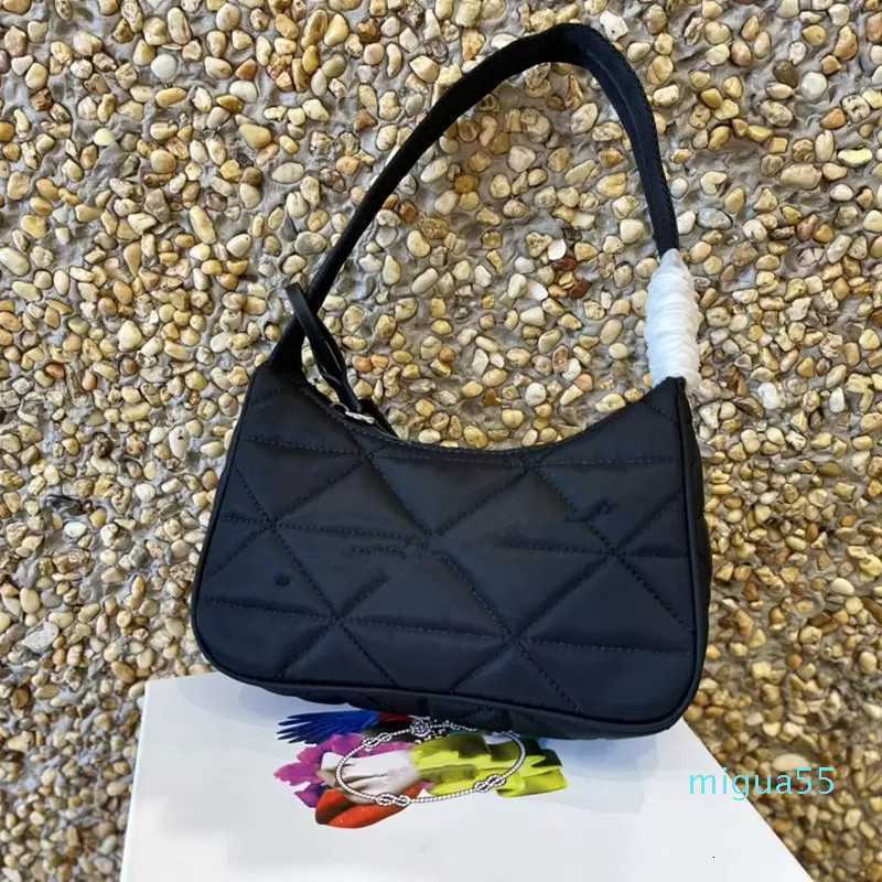 

Quality Women Black Nylon Bags Handbags evening Luxury Lady Shoulder Purses Diamond Lattice Baguettes Triangle Small Totes
