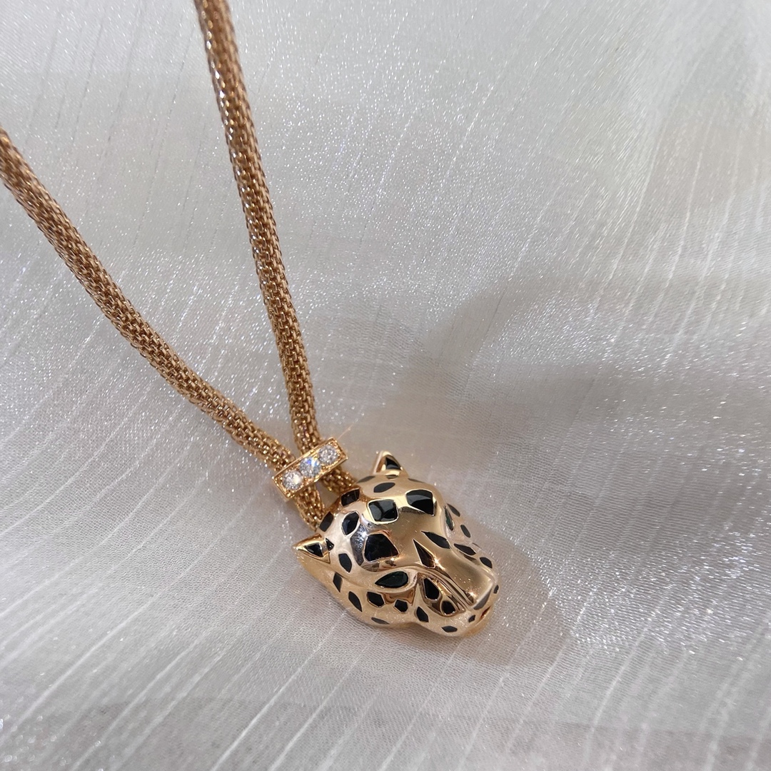 

Soft necklace Cheetah pendant Rose gold Wild charm social gathering classic jewelry