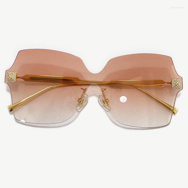 

Sunglasses Vintage Oversized Women Sexy Fashion Irregular Sun Glasses Brand Design Female Eyewear UV400
