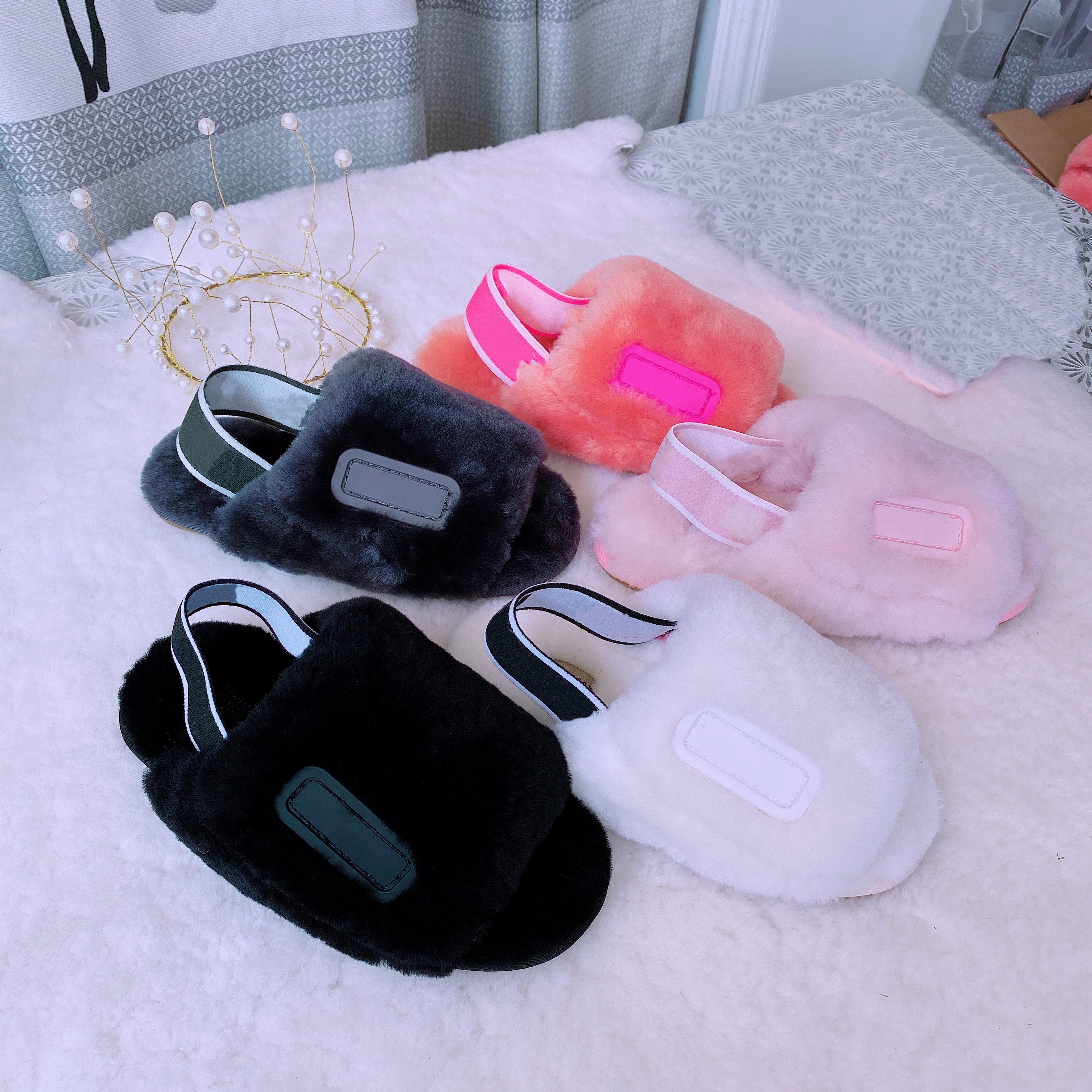 

2022 Infant Kid Fluff YEAH DISCO Slide furry slippers Sandal toddler boy girl Australia fuzzy plush wool fur mule shearling winter shoes Australian indoor shoes, Fill posatge