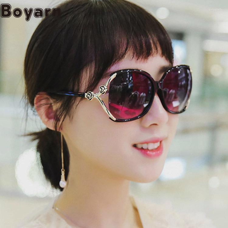 

Sunglasses Boyarn Trend Large Frame Fashion Rose Retro Elegant Hollow Out Glasses Women