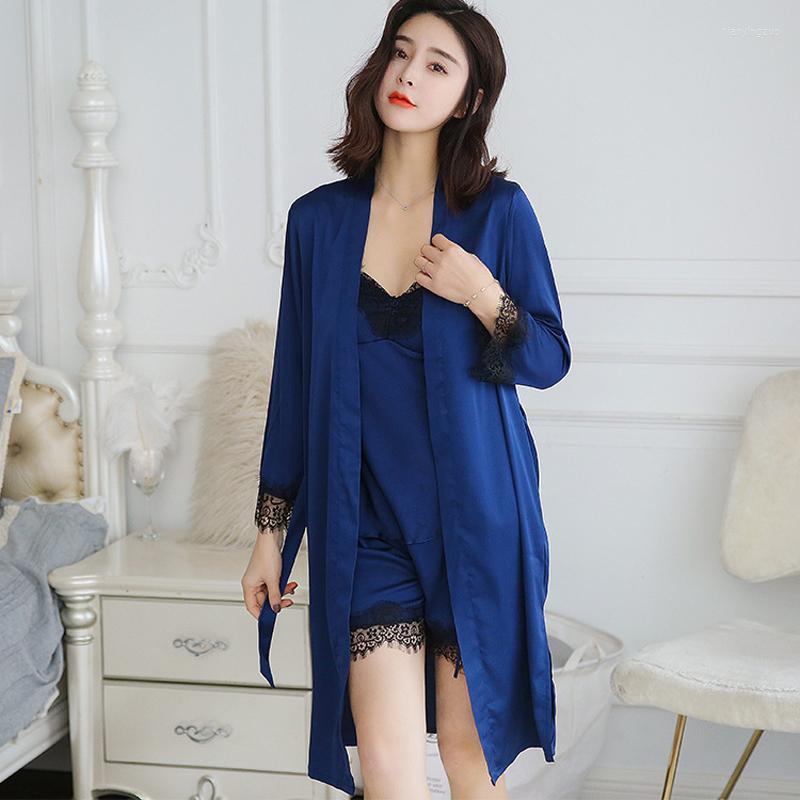 

Women's Sleepwear Lady Lace Sexy Suspenders Shorts Pajamas Three-Piece Suit Simulation Silk Homewear Style Bathrobe Lounge Negligee
